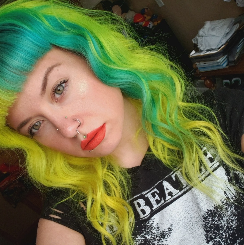 Meet your Posher, Stephanie